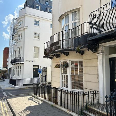 Two Top Central Beach Studios - Also Separate Spa Cabin And Watersports Brighton Luaran gambar