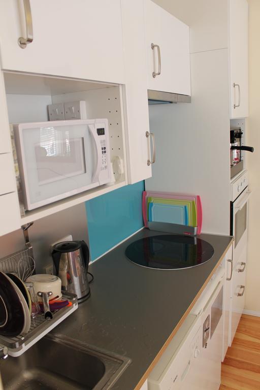 Two Top Central Beach Studios - Also Separate Spa Cabin And Watersports Brighton Bilik gambar