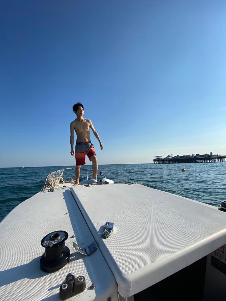 Two Top Central Beach Studios - Also Separate Spa Cabin And Watersports Brighton Luaran gambar